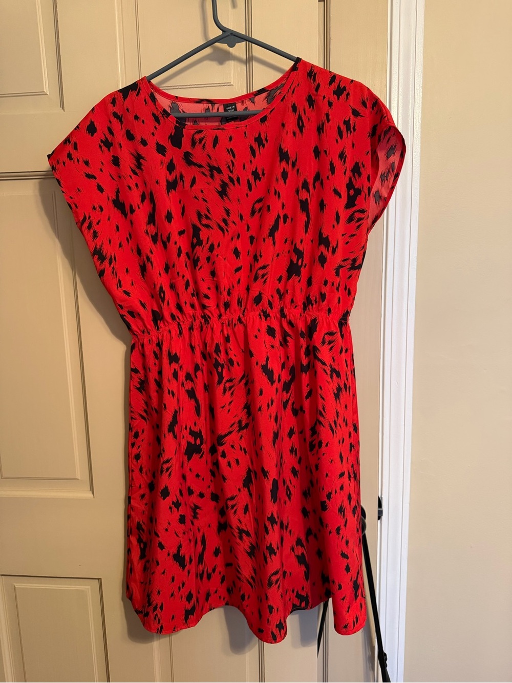 SHEIN Red Mini Dress with Black Abstract Spot Print